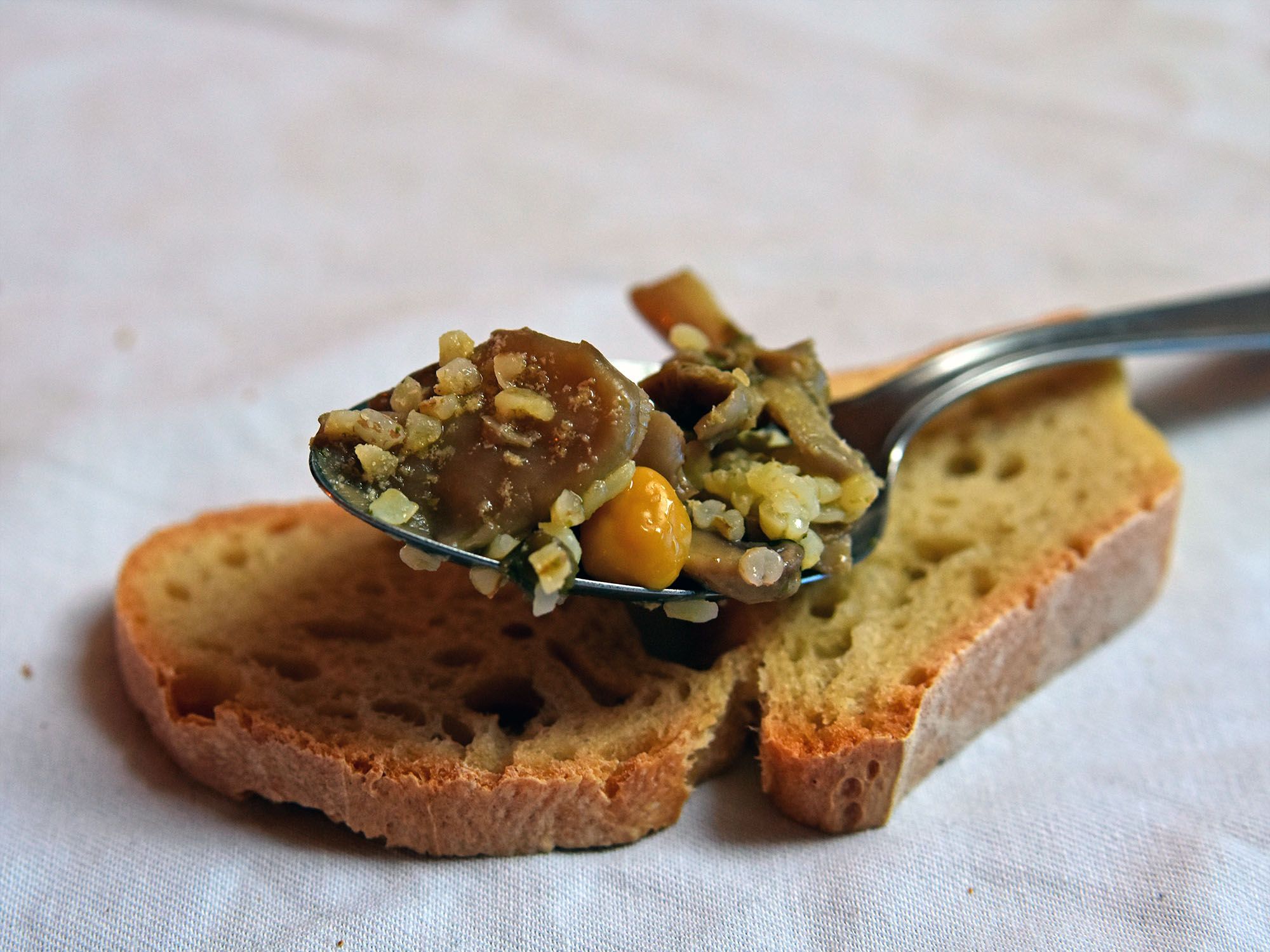 Bulgur e ceci alla boscaiola