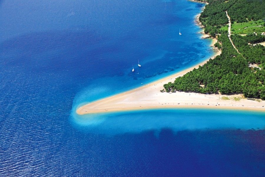 Bol_Zlatni_Rat_Beach (1)