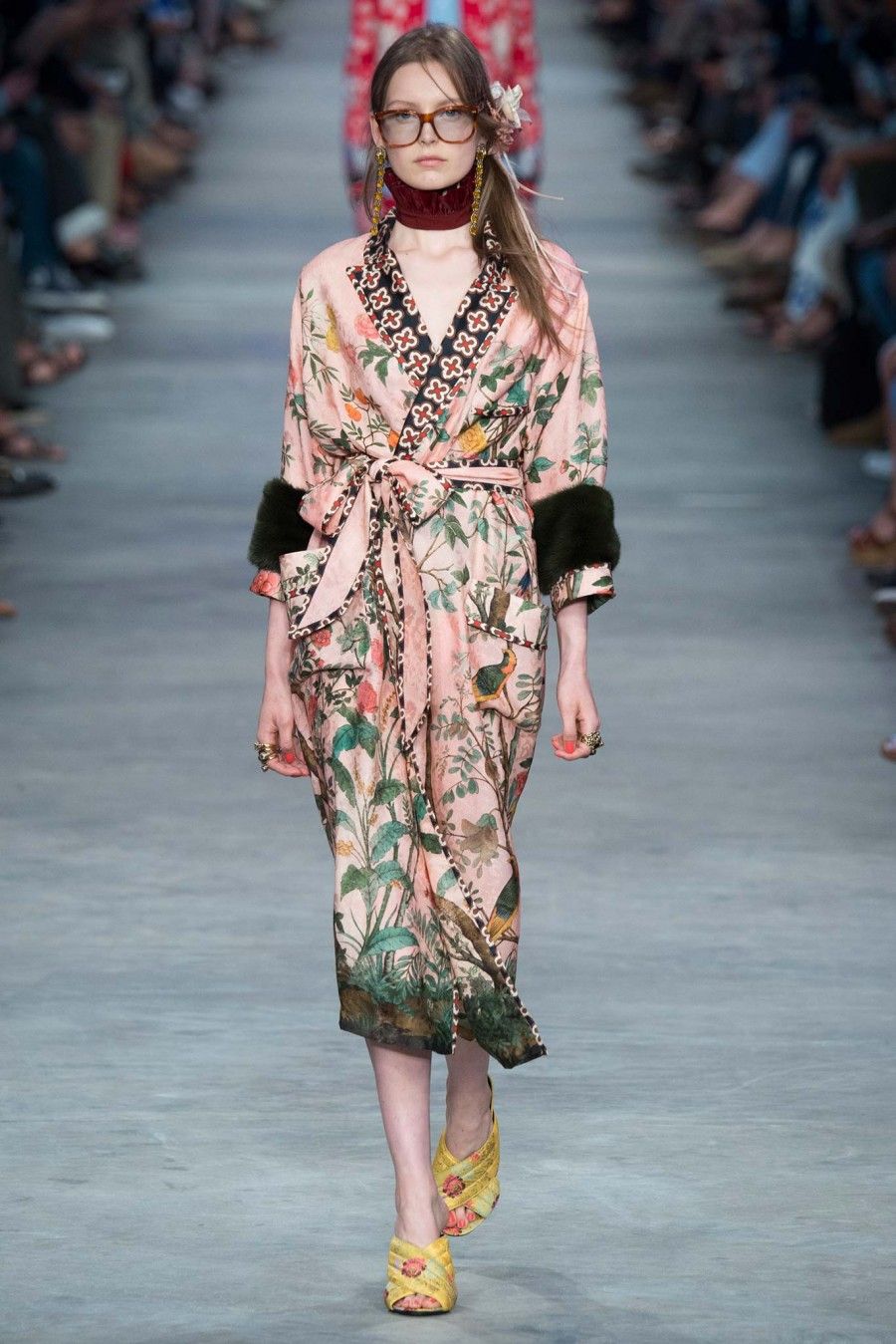 Gucci-SS-2016-Milan-4