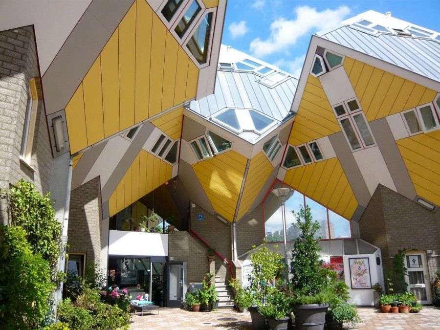 case-strane-The Cube houses