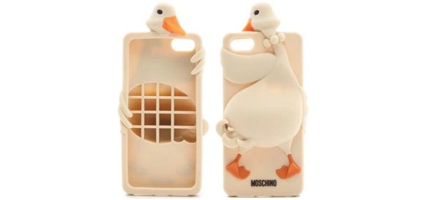 cover-moschino-oca