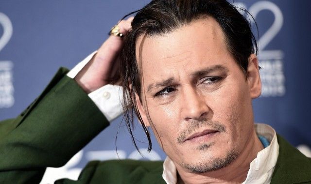 Johnny Depp è matto in Alice attraverso lo specchio: pagato 48 milioni di dollari