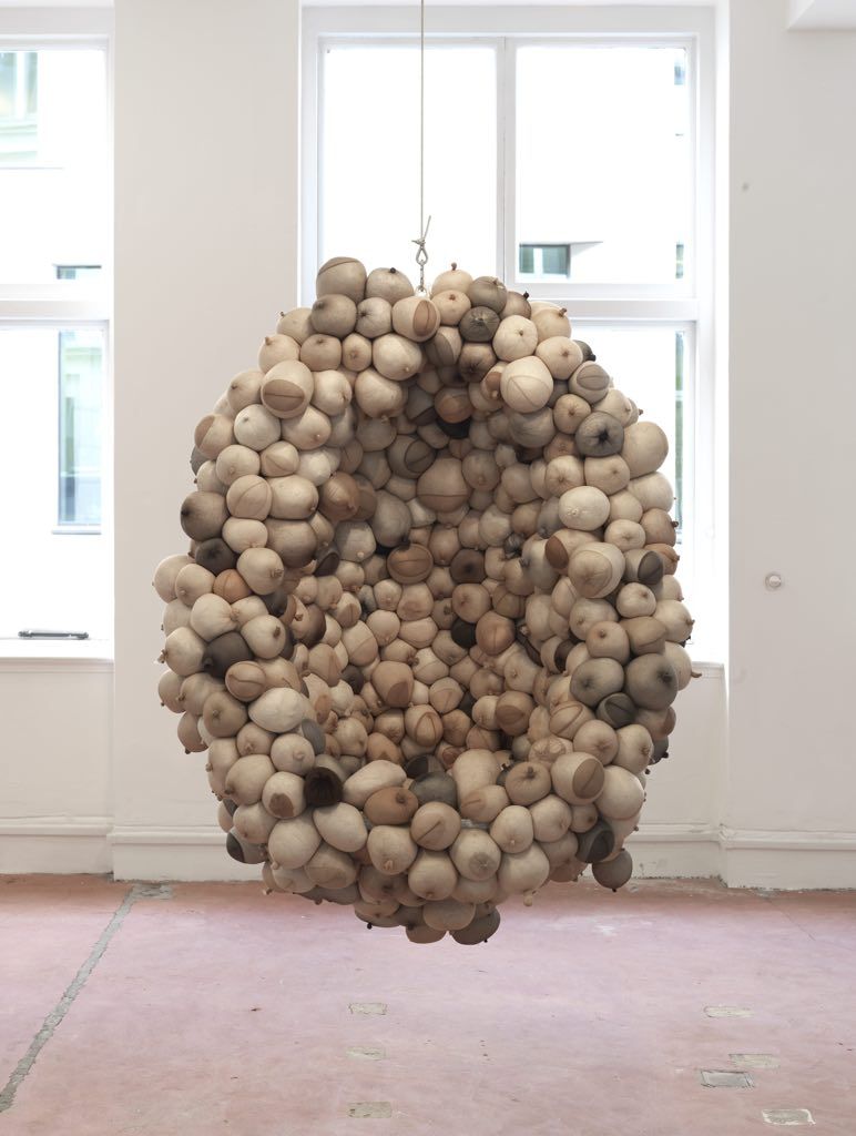 Mumum di Sarah Lucas