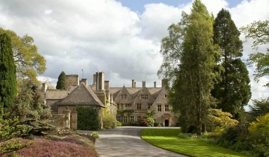 david-victoria-beckham-villa1