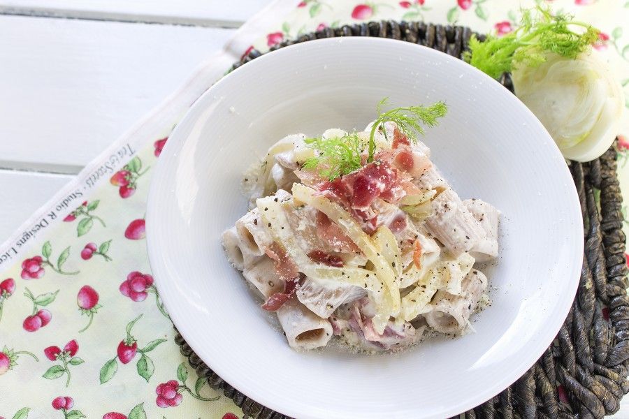 pasta-finocchi-speck-ricotta-contemporaneo-food