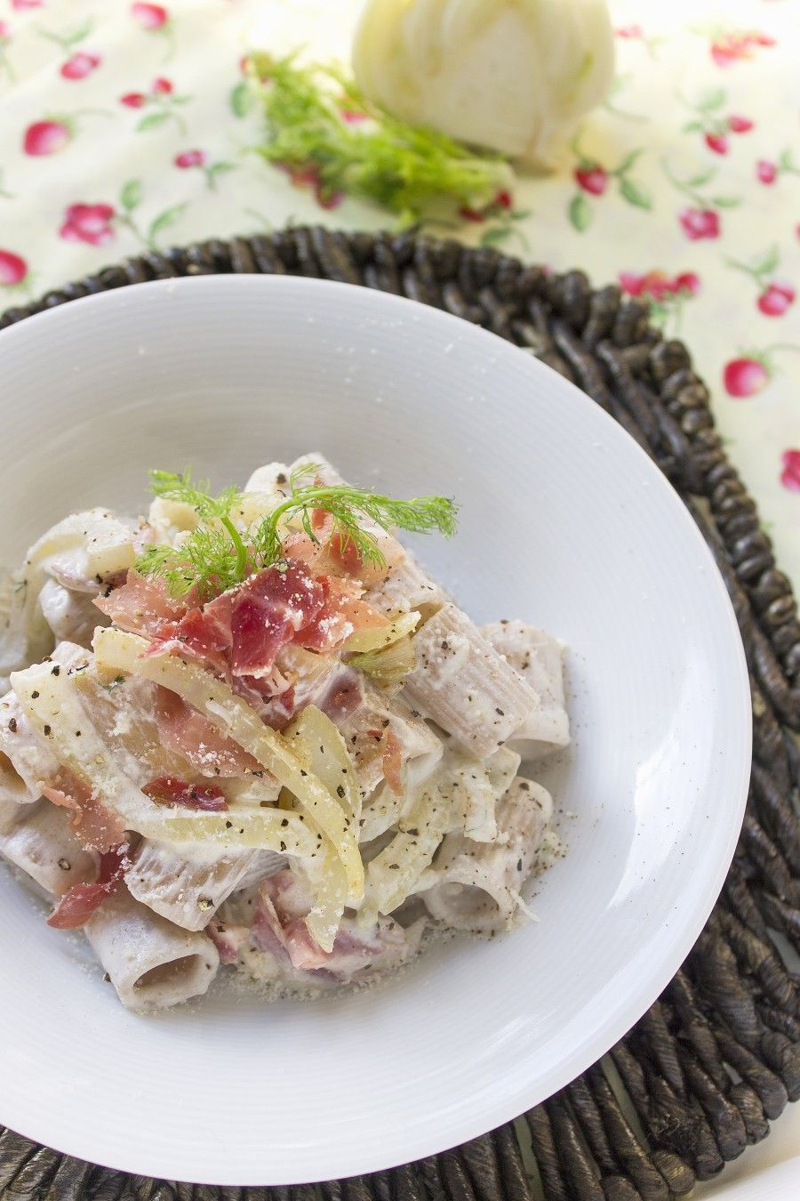 pasta-finocchi-speck-ricotta-contemporaneo-food