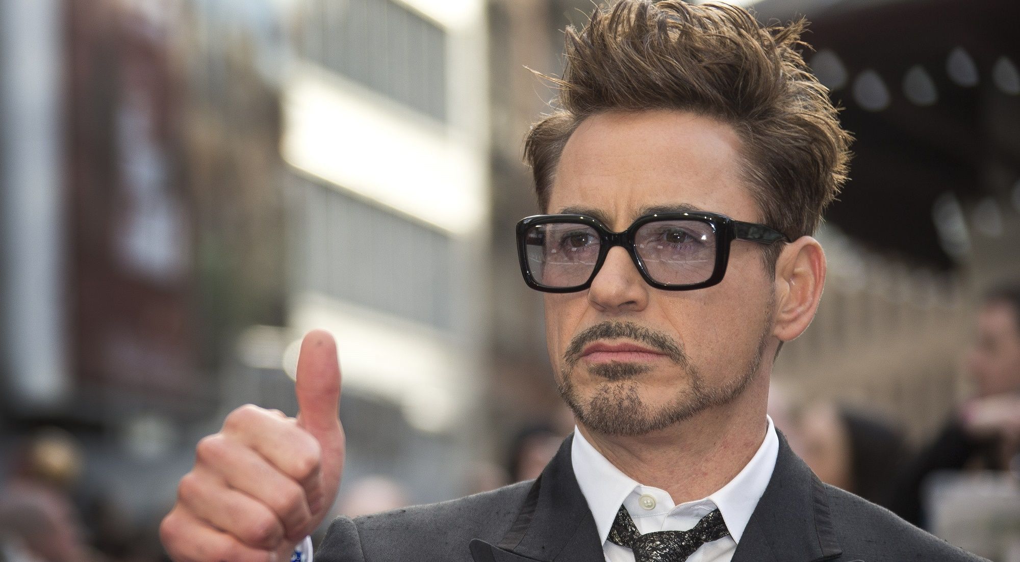 Iron Man si veste da Tigro per aiutare un bambino malato