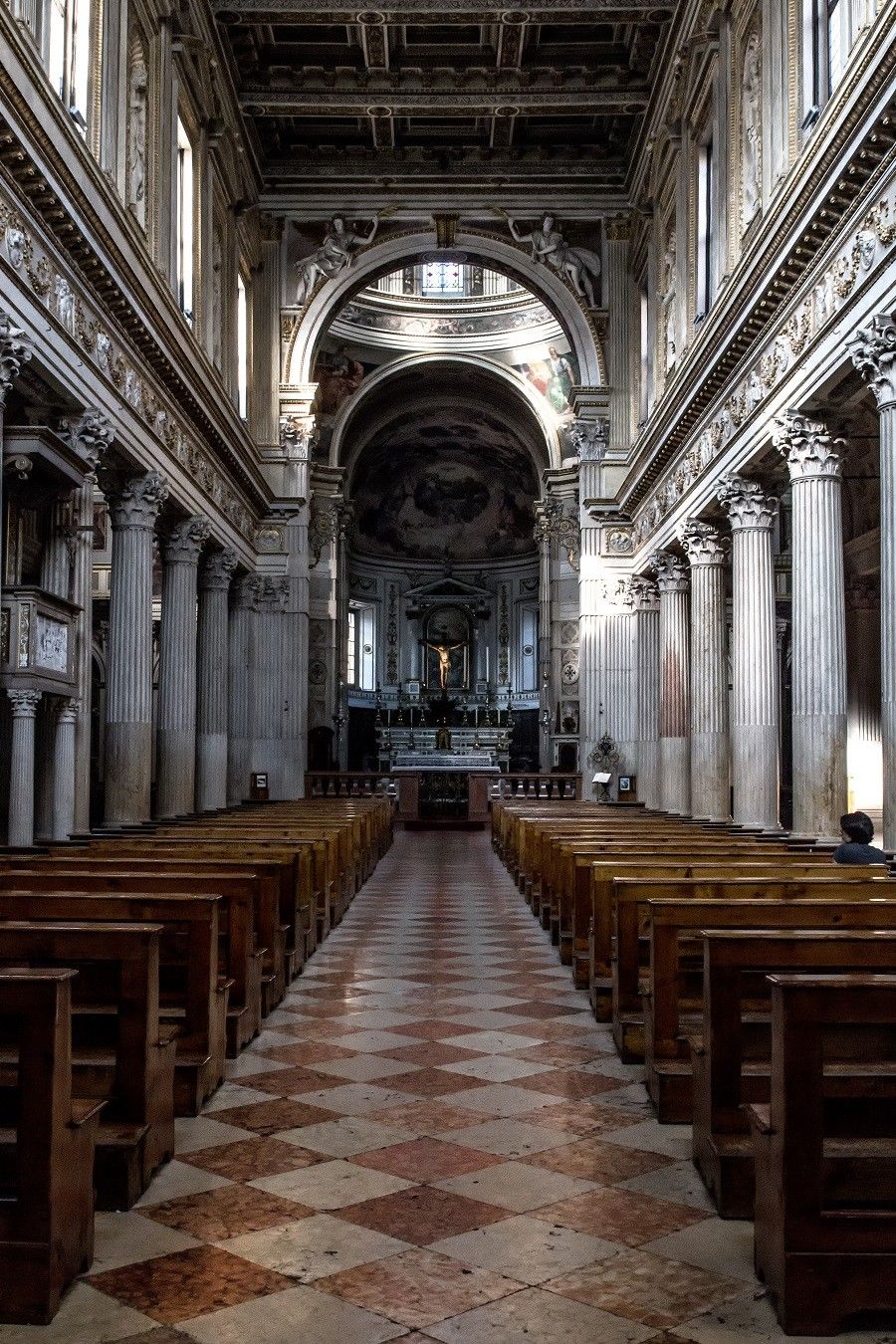 interno_chiesa