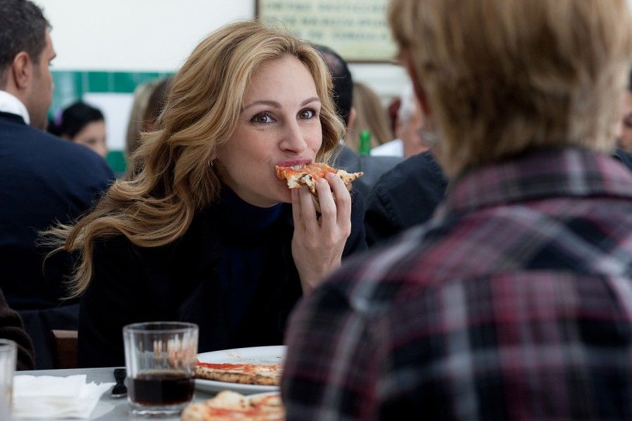 Julia Roberts as "Elizabeth Gilbert" in Columbia Pictures' EAT, PRAY, LOVE.