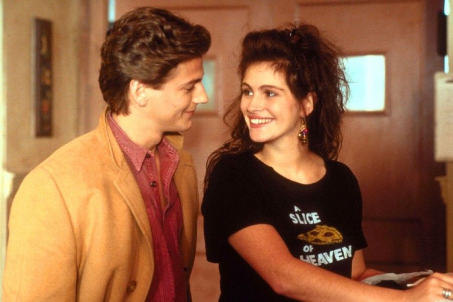 Julia Roberts in Mystic Pizza