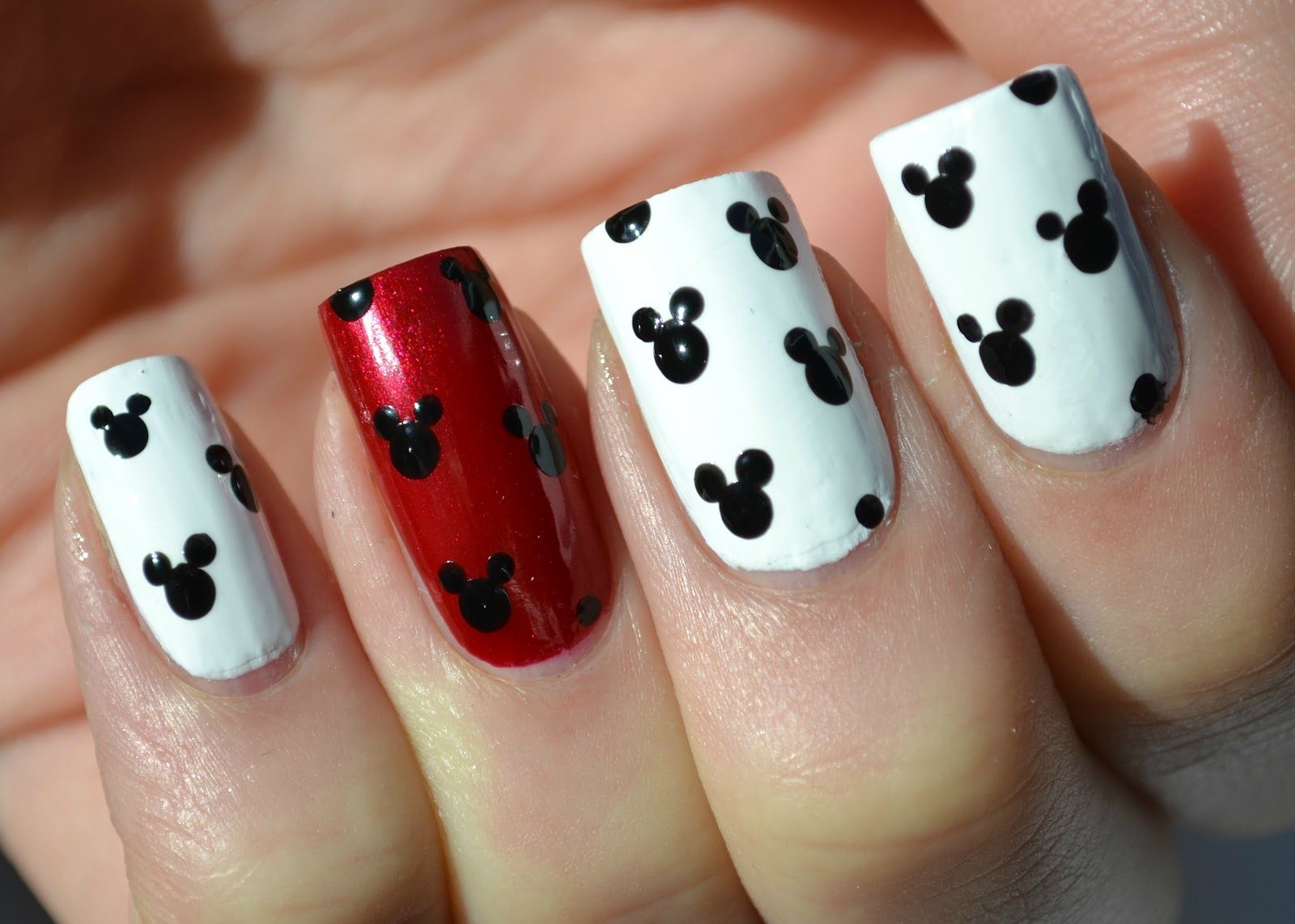 Disney Nail Art: il nuovo modo di colorare le unghie