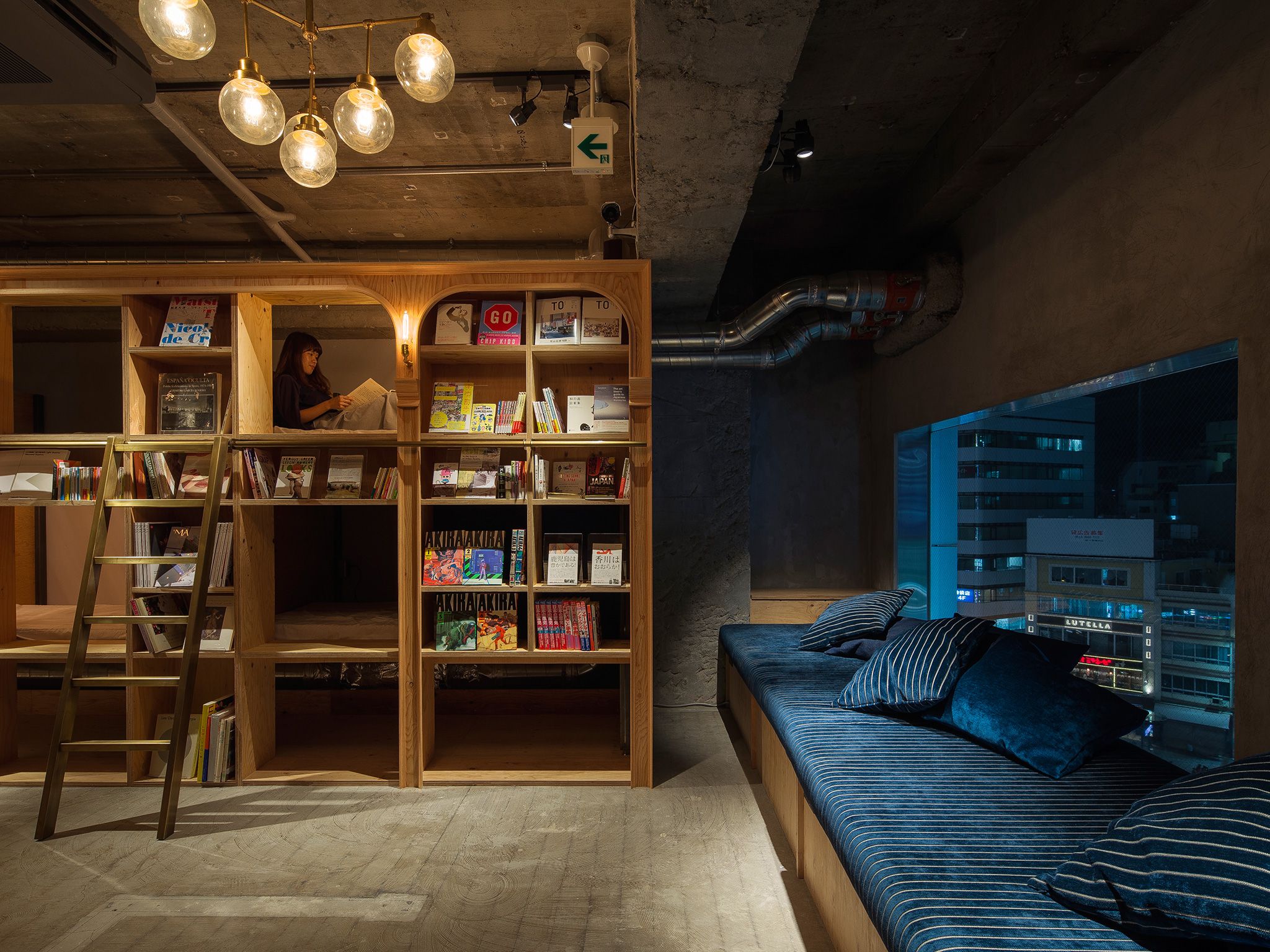 In Giappone l’hotel-libreria per amanti dei libri