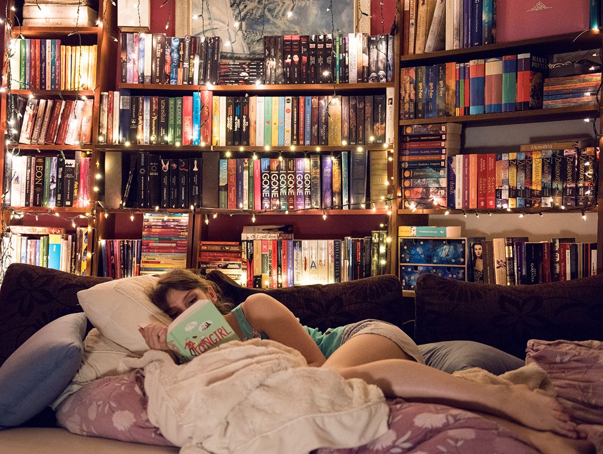 book-and-bed-tokyo1