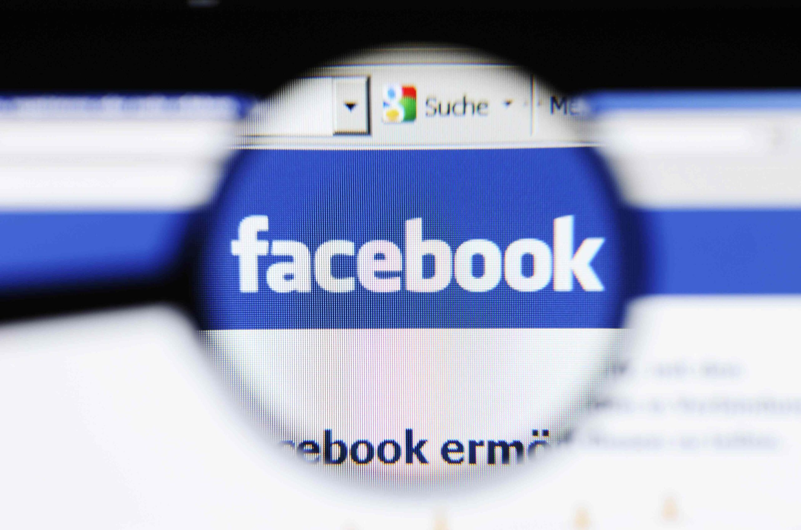 Facebook e l’app di Parigi: via la nostra privacy