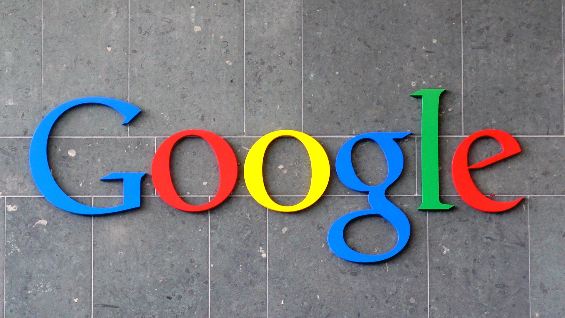 8 trucchi per cercare meglio su Google