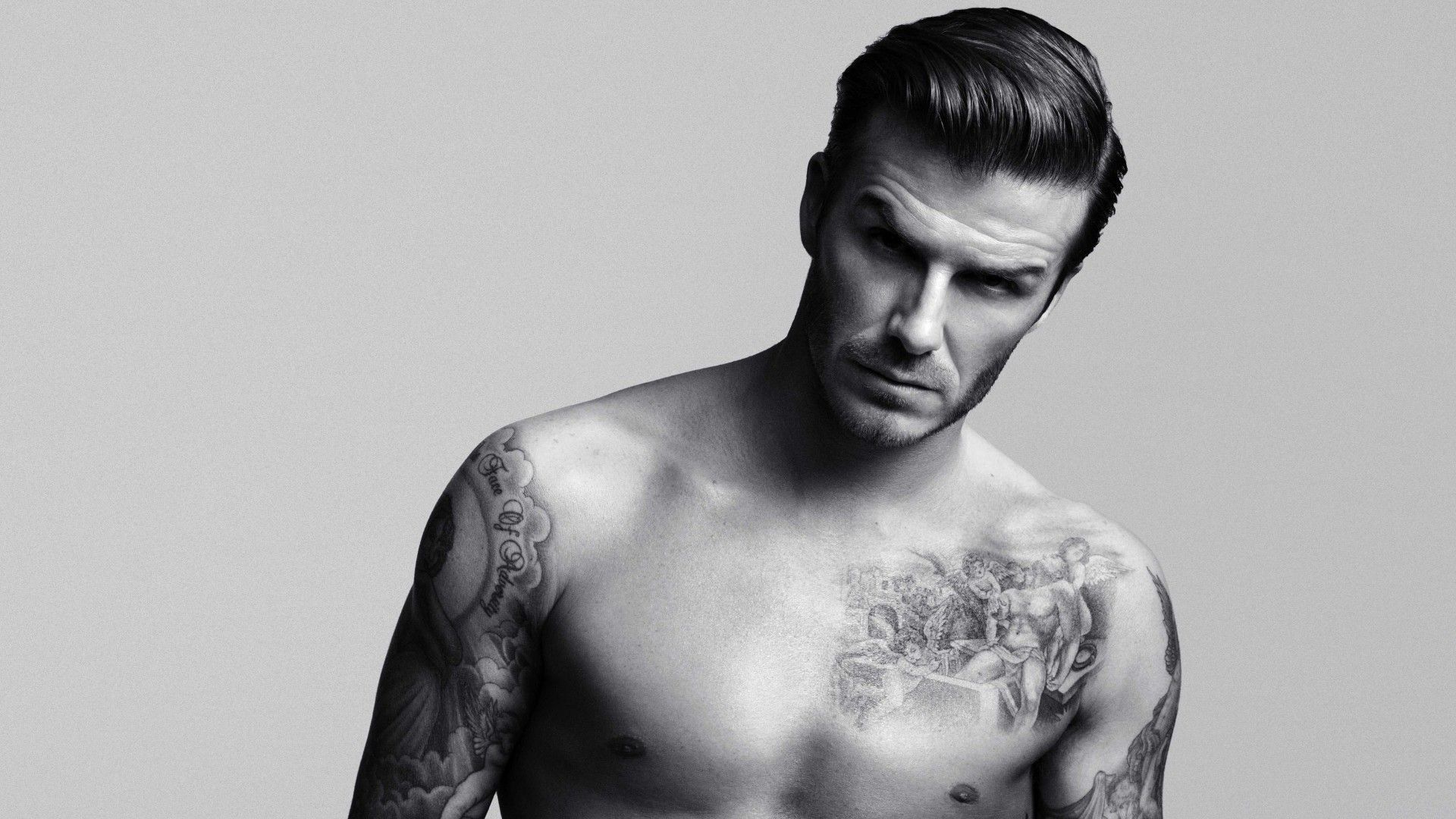 David Beckham è l’uomo più sexy del 2015