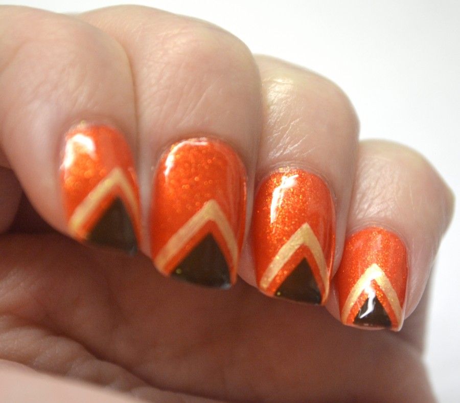 nail-art-autunno-arancione