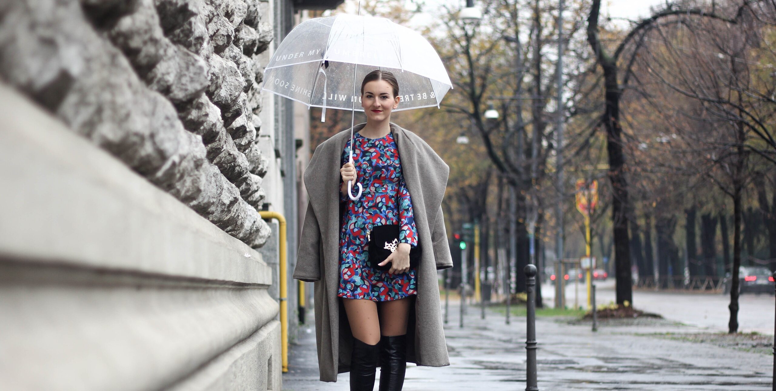 5 outfit per affrontare con stile la pioggia