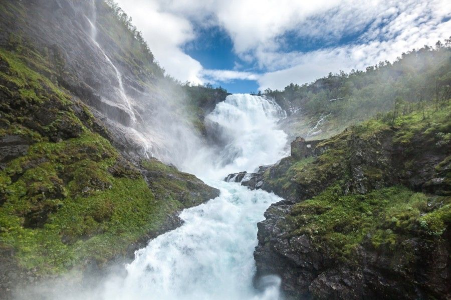 3 kjosfossen cascata flam