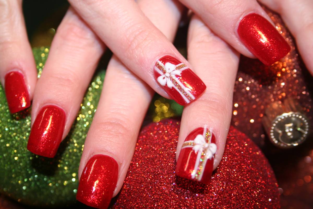 Christmas nail art: 10 idee a prova di principianti