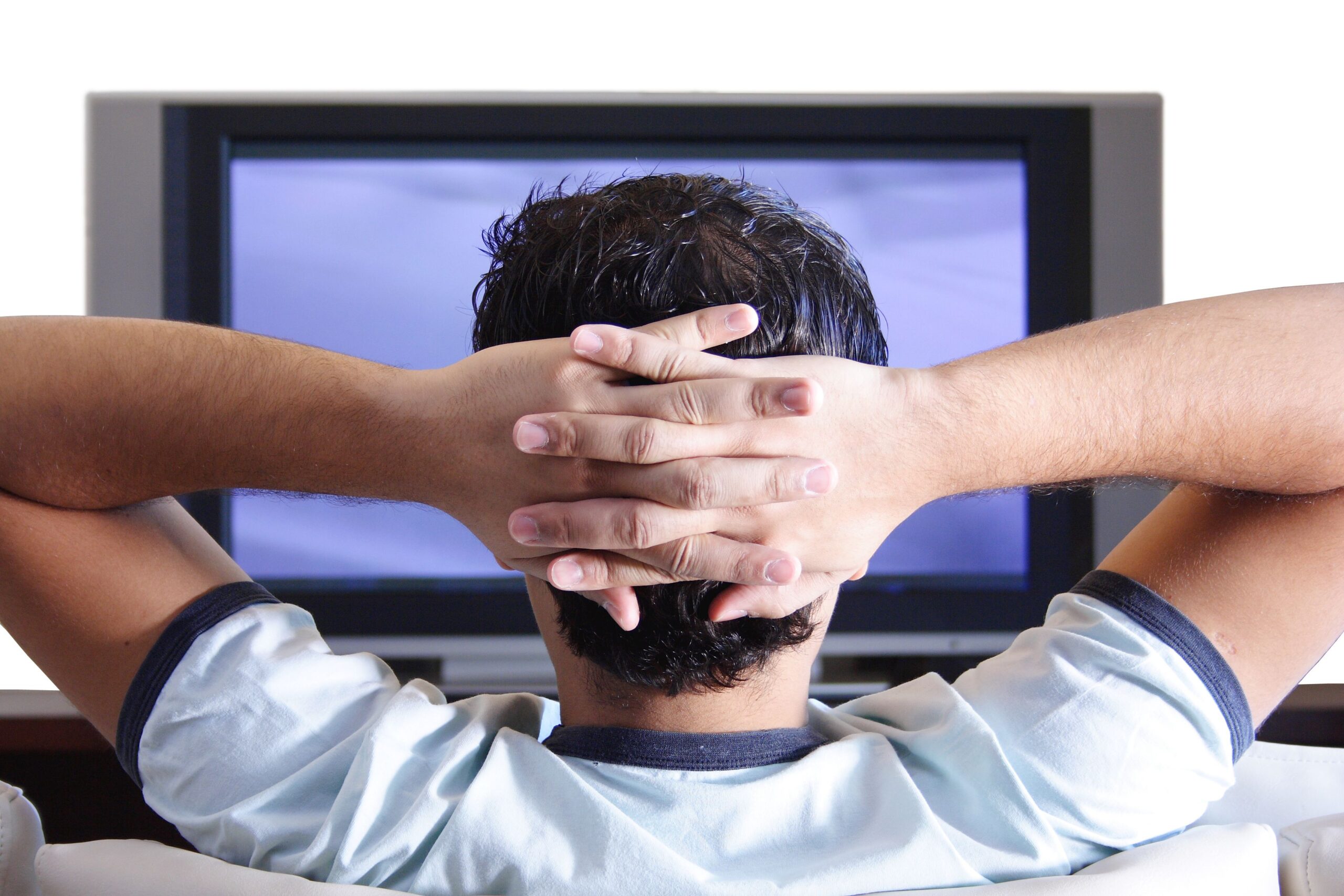 Guardare troppa tv da giovani danneggia le facoltà cognitive