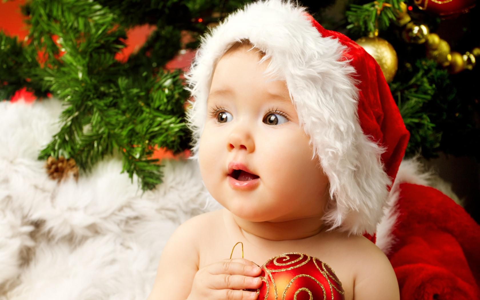 Cosa aspettarsi a Natale con un neonato in casa