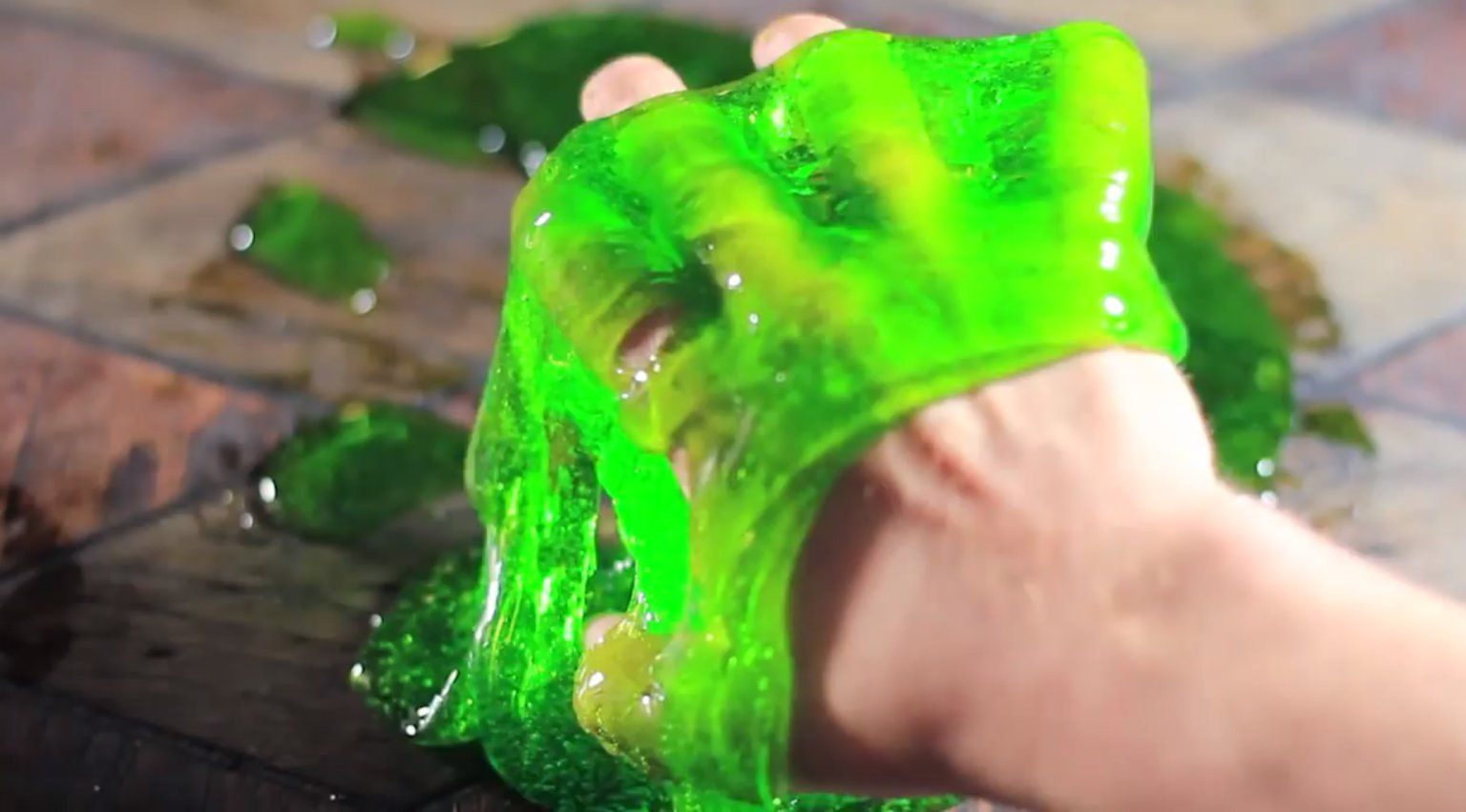 DIY: come creare lo slime e il fluido non newtoniano