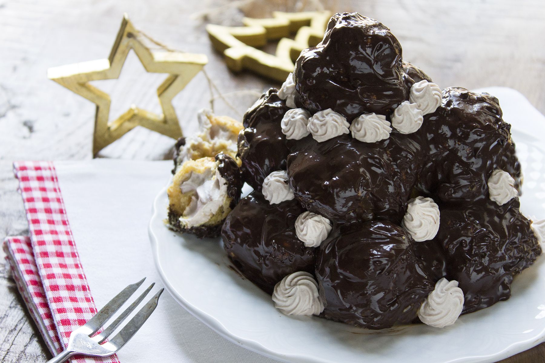 Profiterole con chantilly allo zabaglione