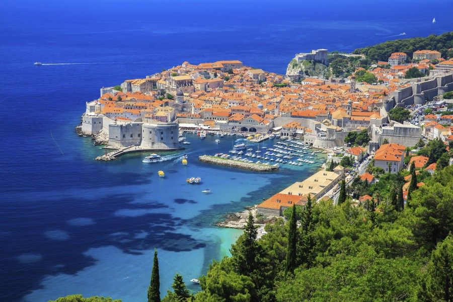 Dubrovnik-Croatia-000052544404_XXXLarge-Copy