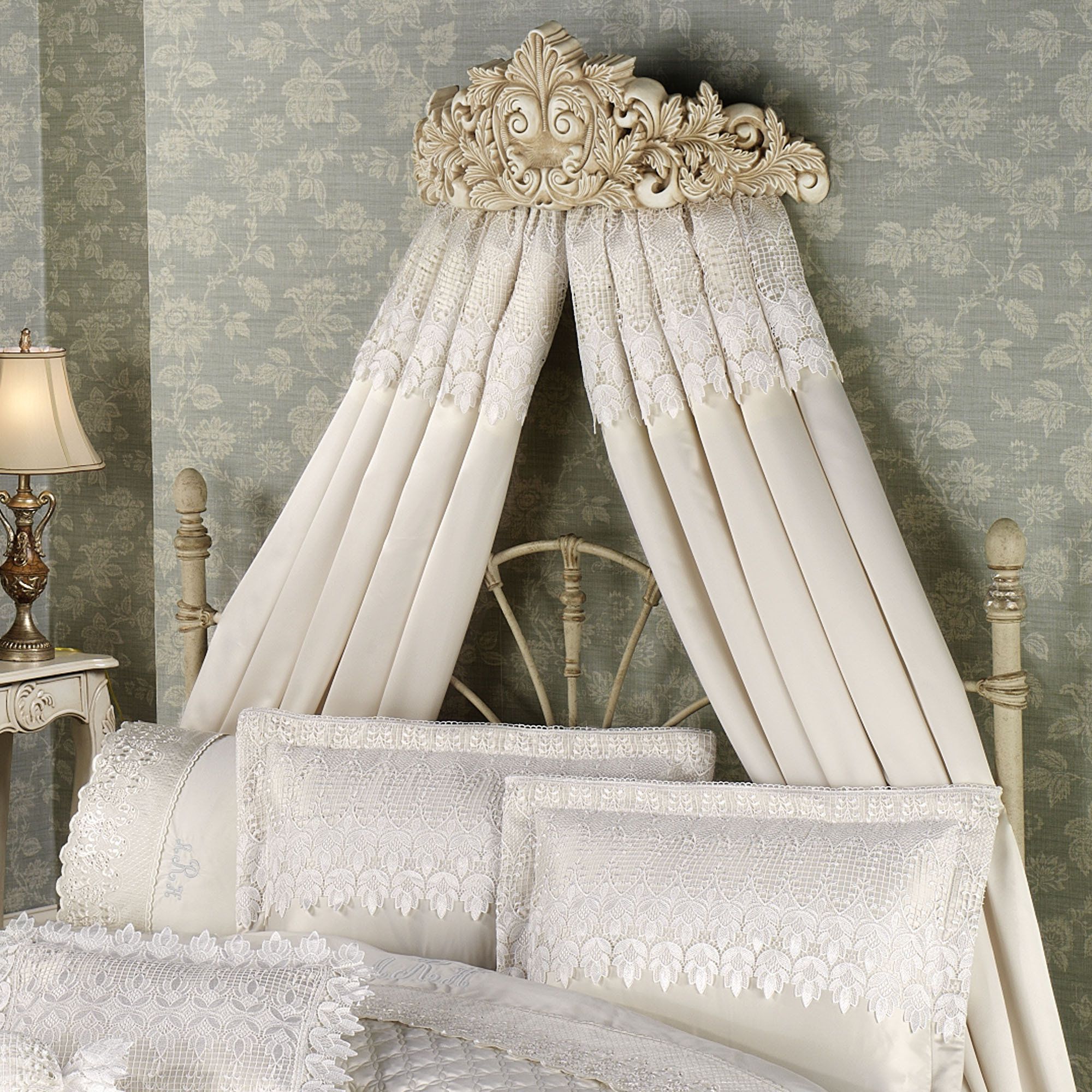 DIY come fare un letto a baldacchino