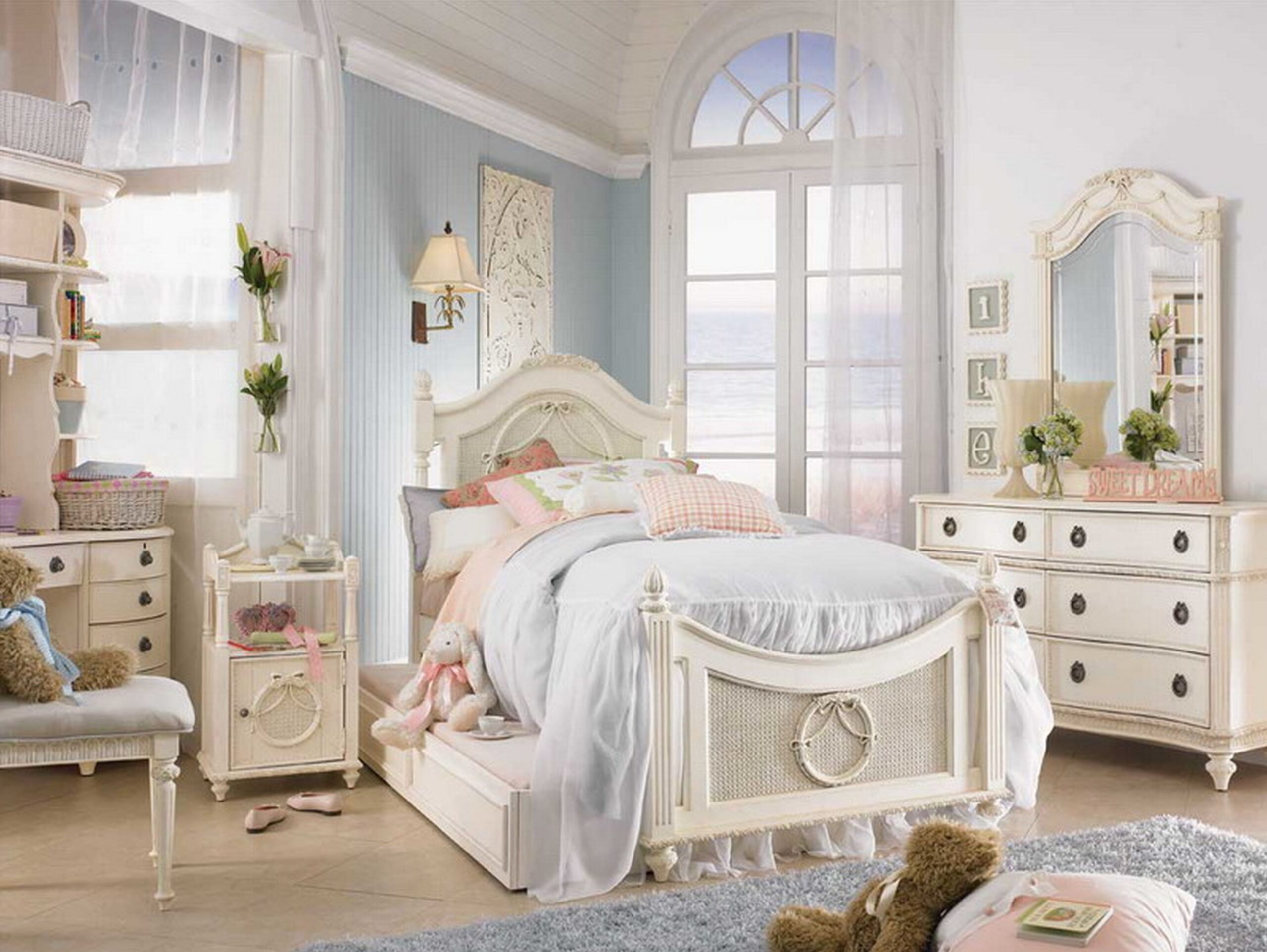 DIY: come trasformare una lampada in stile Shabby Chic (video)