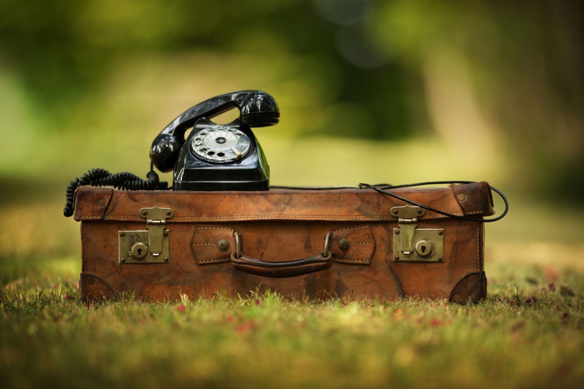 8 idee per rendere una valigia vintage oggetto di design