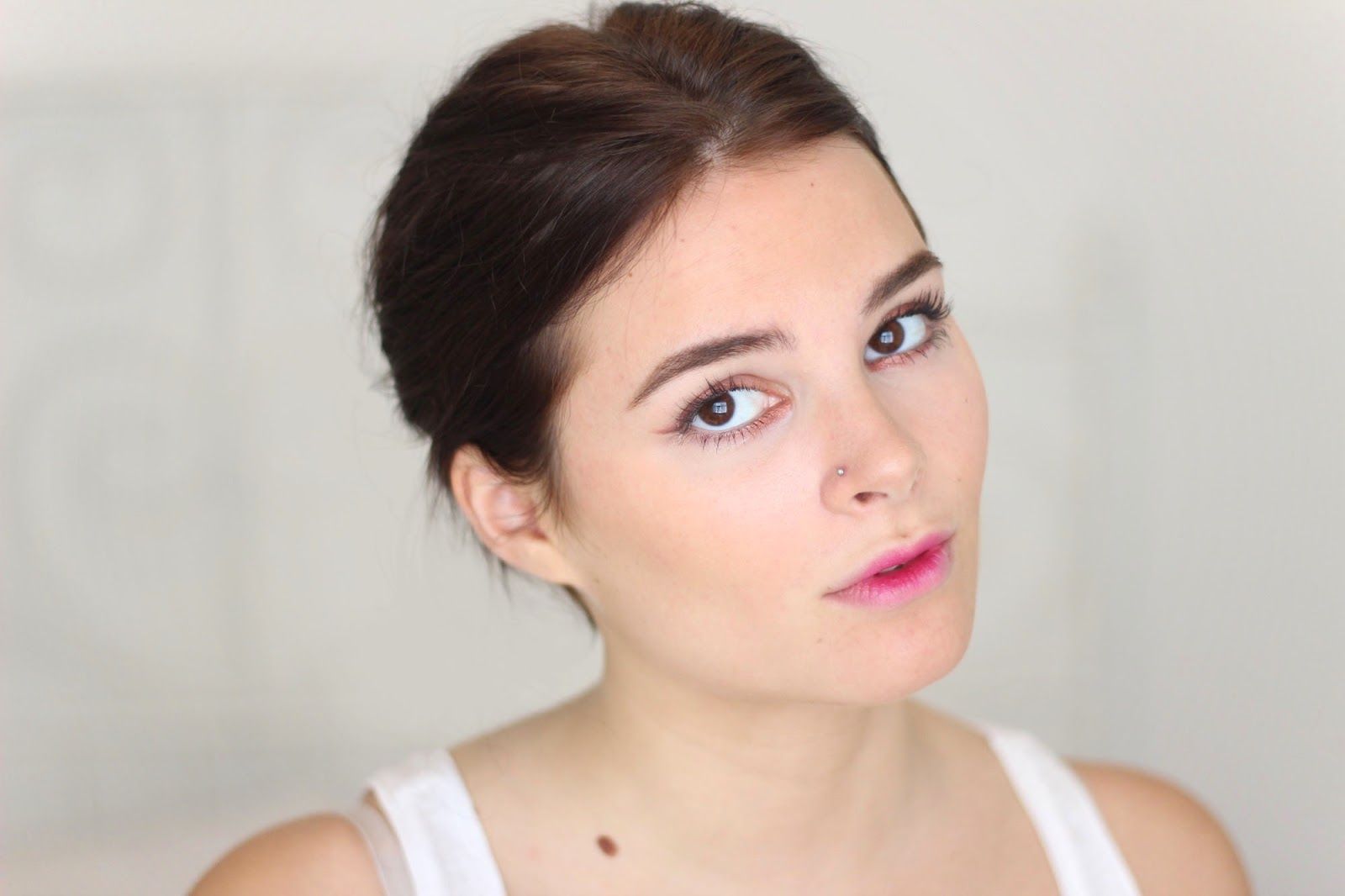 Come realizzare l’effetto sfocato sulle labbra con il rossetto