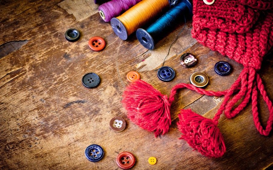 sewing-buttons