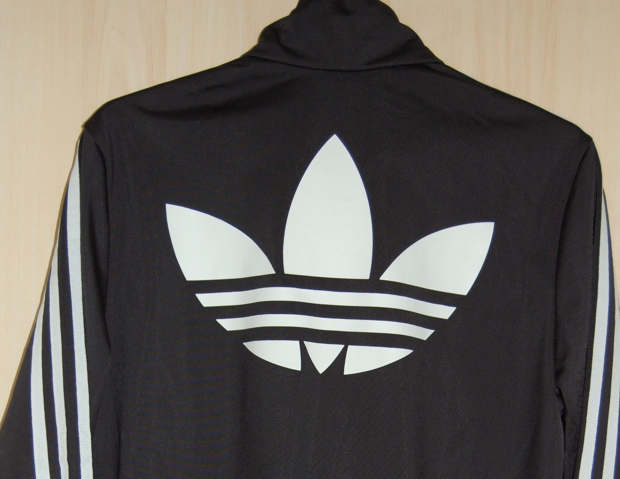 The Jacket, di che colore è questa giacca?
