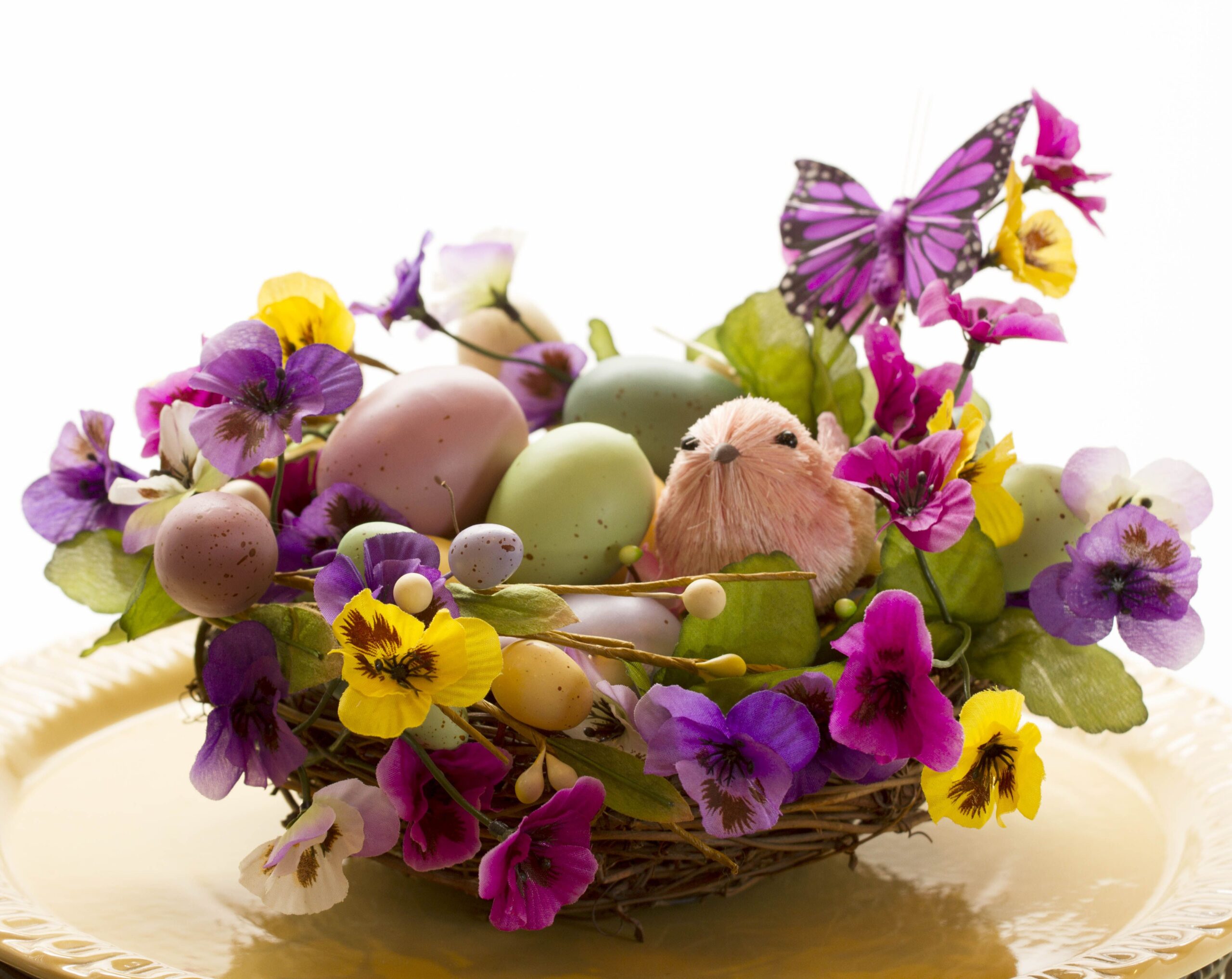 DIY decorazioni per Pasqua con le uova