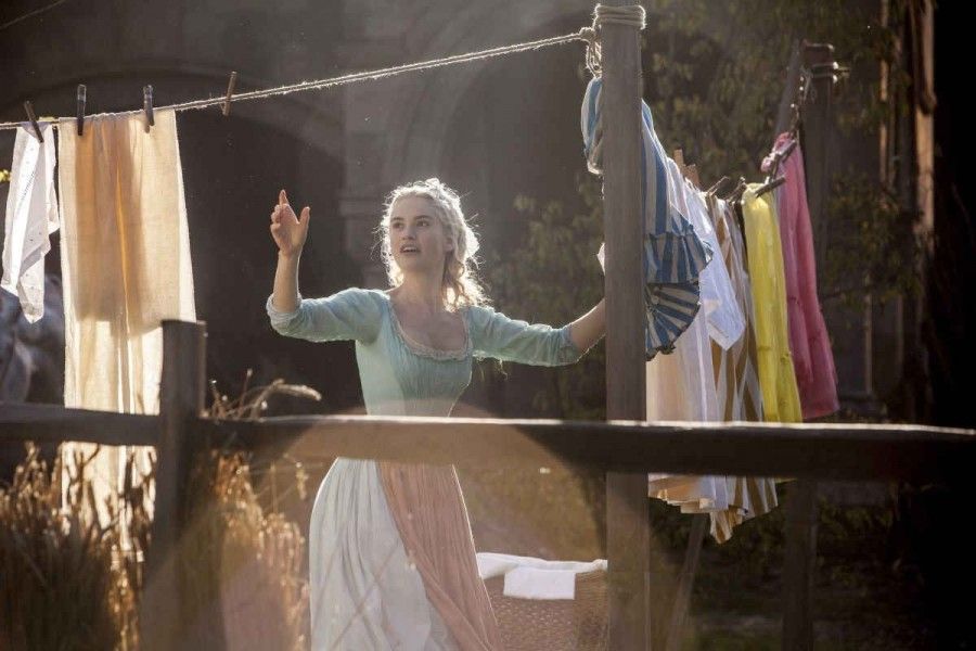 Lily James in Cenerentola