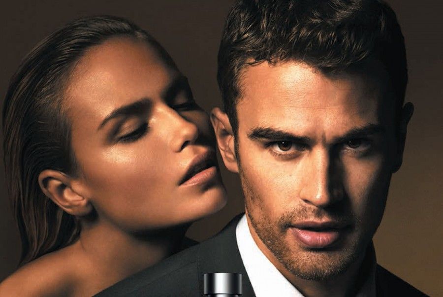 Theo James testimonial di Hugo Boss