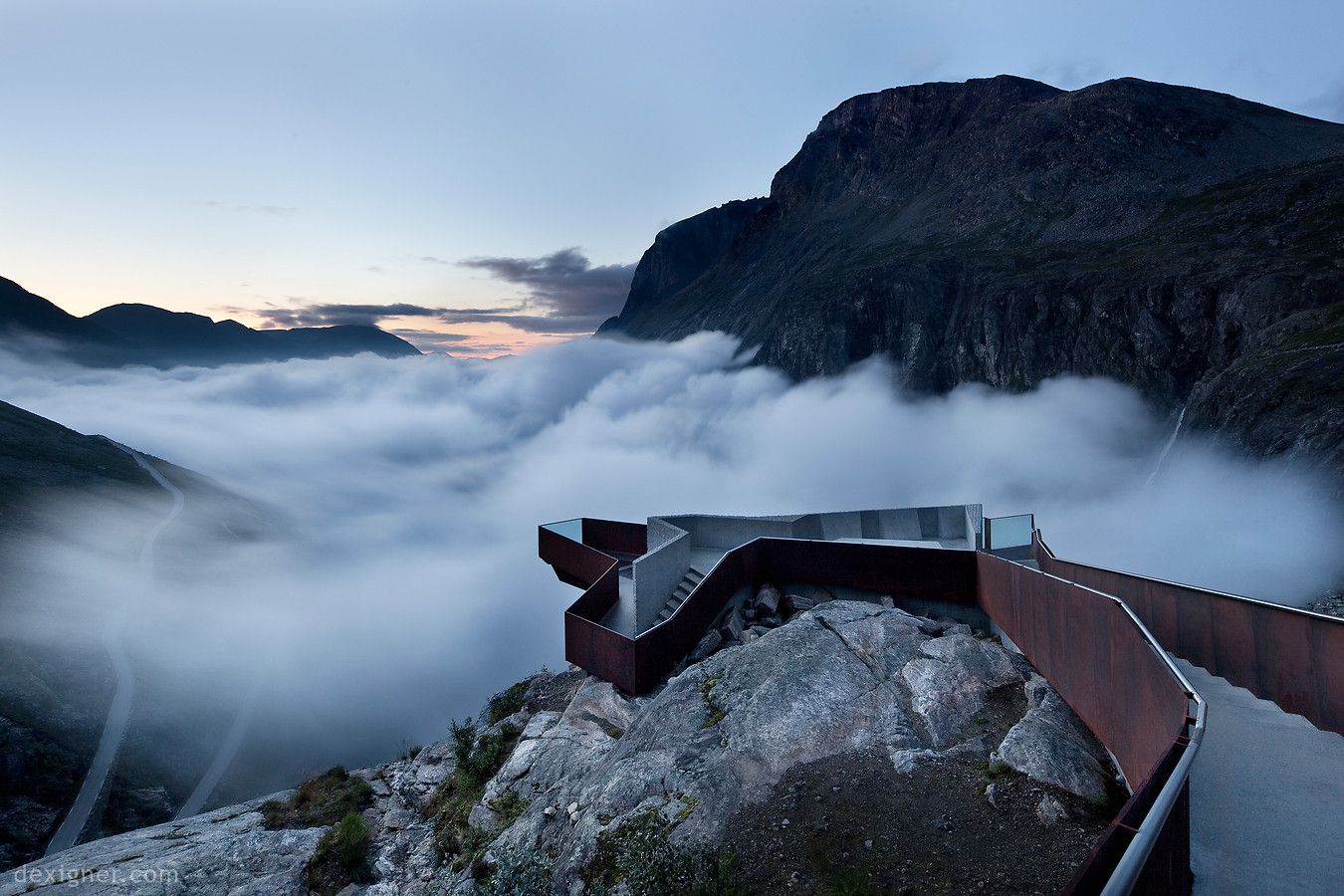 Trollstigen_Lookout_Point_gallery