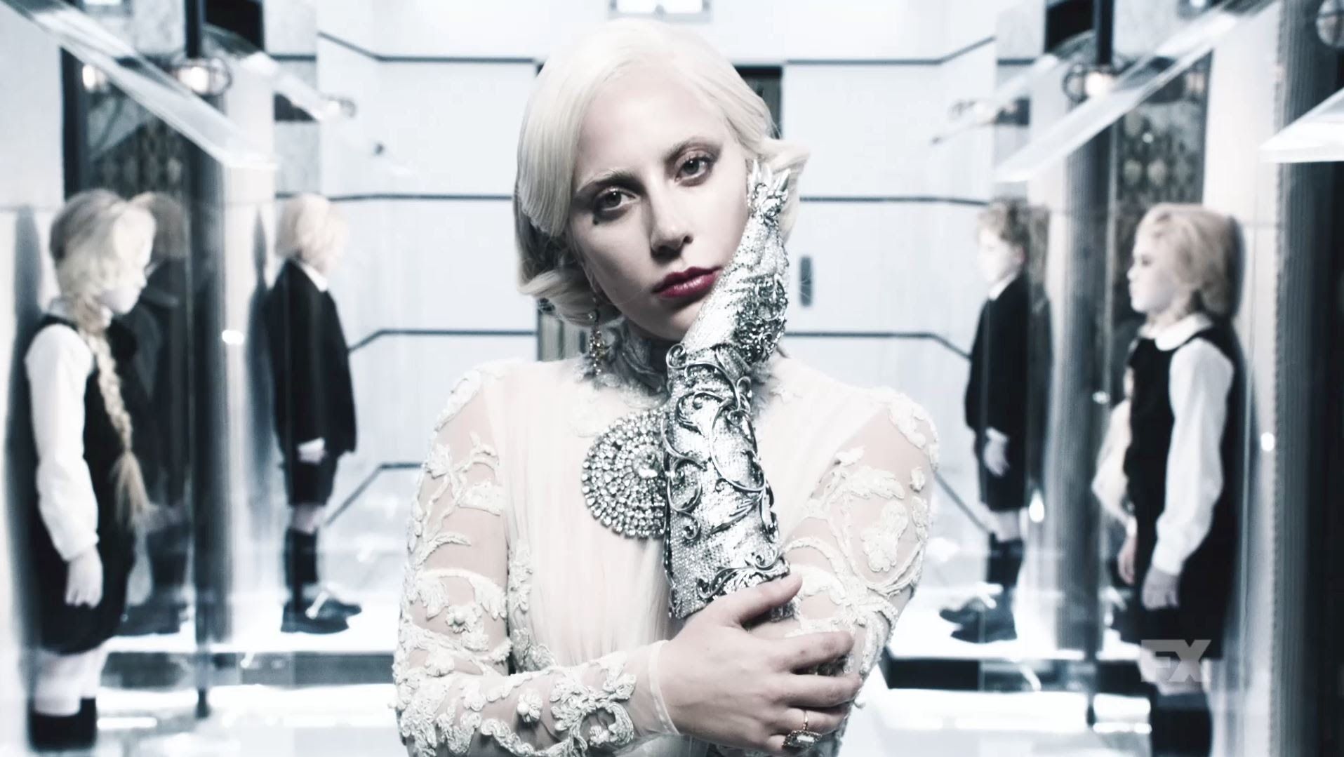 Basta maschere e trucchi: Lady Gaga si mostra com’è realmente