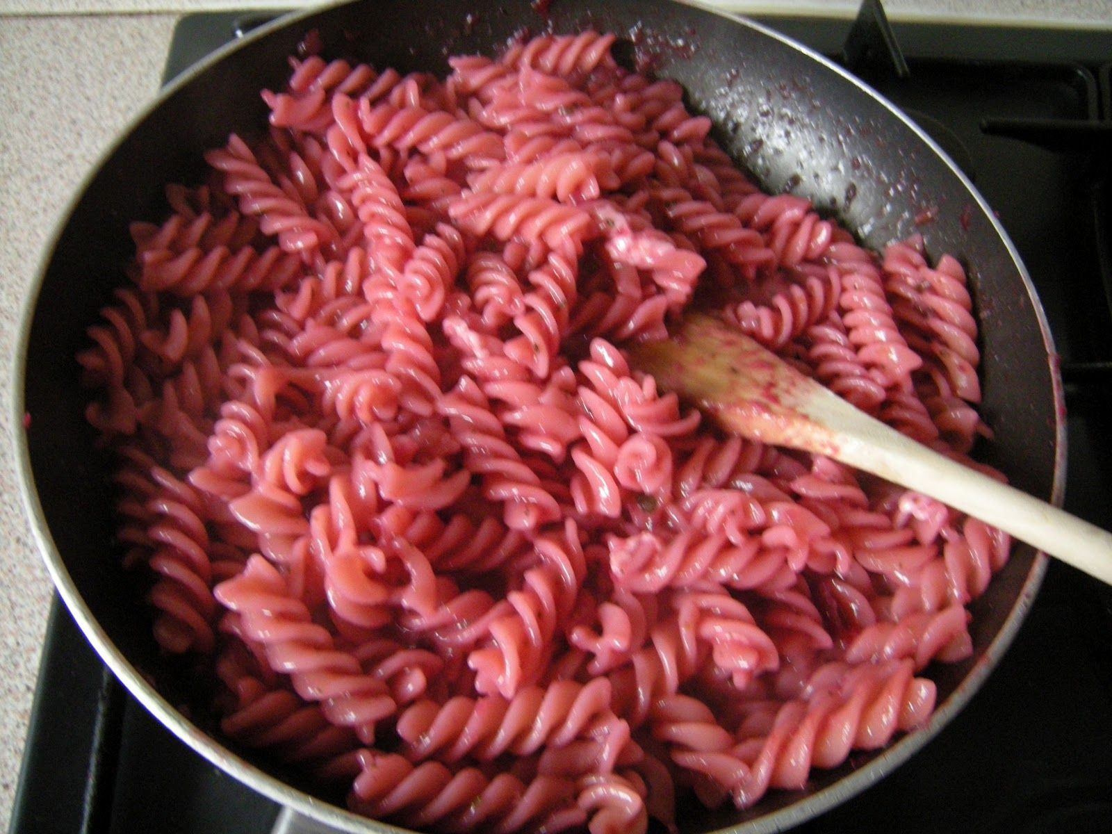 Come cuocere la pasta senza acqua