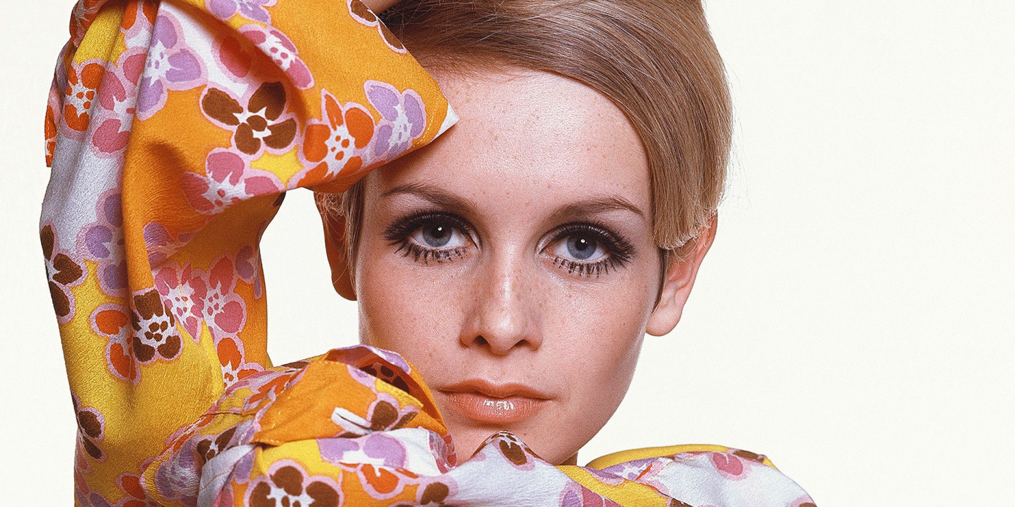Tendenza ciglia effetto “Twiggy”