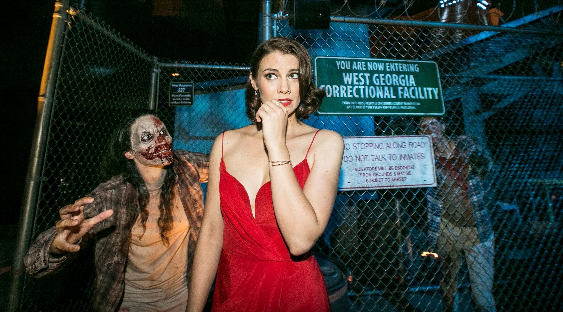 Pronte ad avere paura nel parco divertimenti a tema zombie?