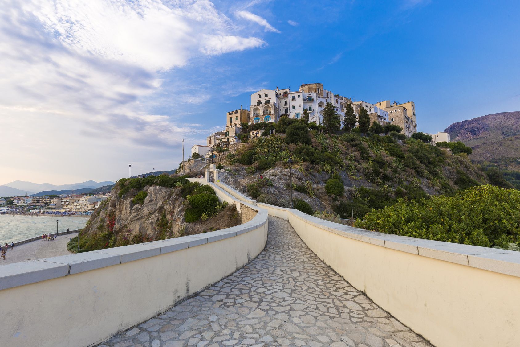 Sperlonga vista da Torre Truglia