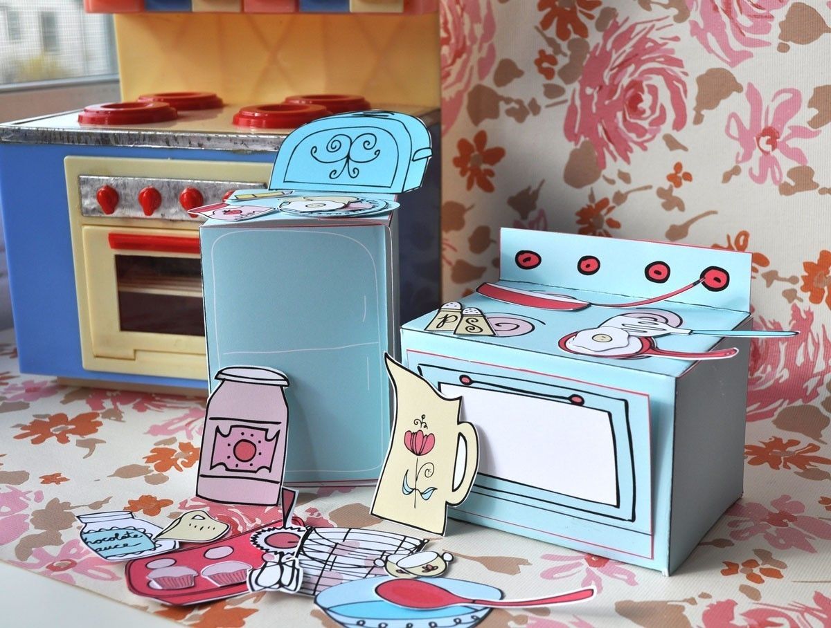 Una cucina di cartone fai da te per bambini felici