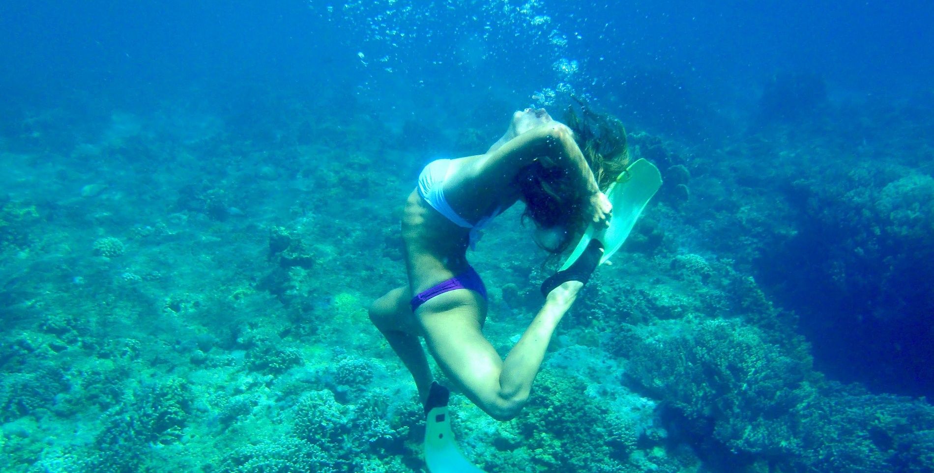 Woga, come si fa lo yoga in acqua