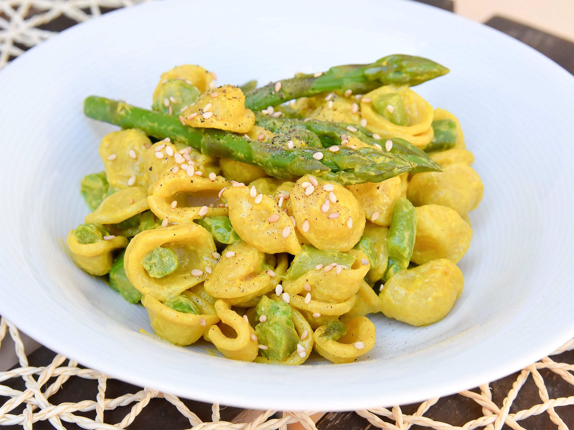 Orecchiette integrali asparagi e zafferano