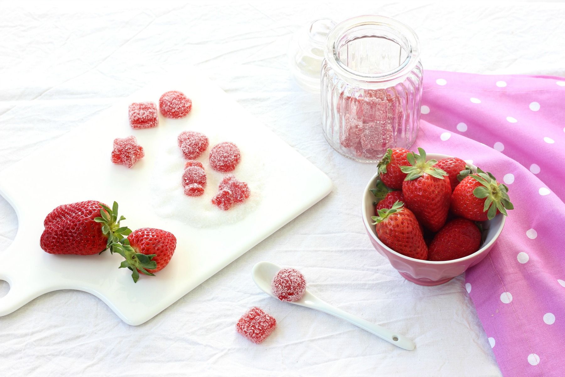 Caramelle gommose homemade alla fragola