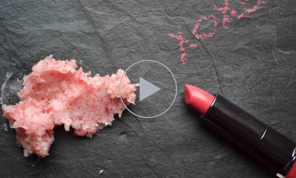Come fare lo scrub per le labbra: ricette utili ed efficaci