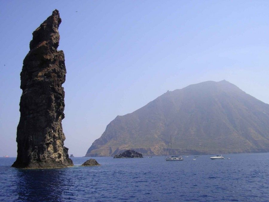 Vacanze alle Eolie: quale Isola scegliere